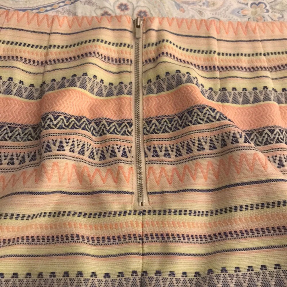 Multicolor Patterned Loft Skirt - Picture 3 of 3